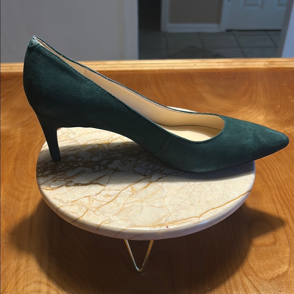 Nine West Green Pumps